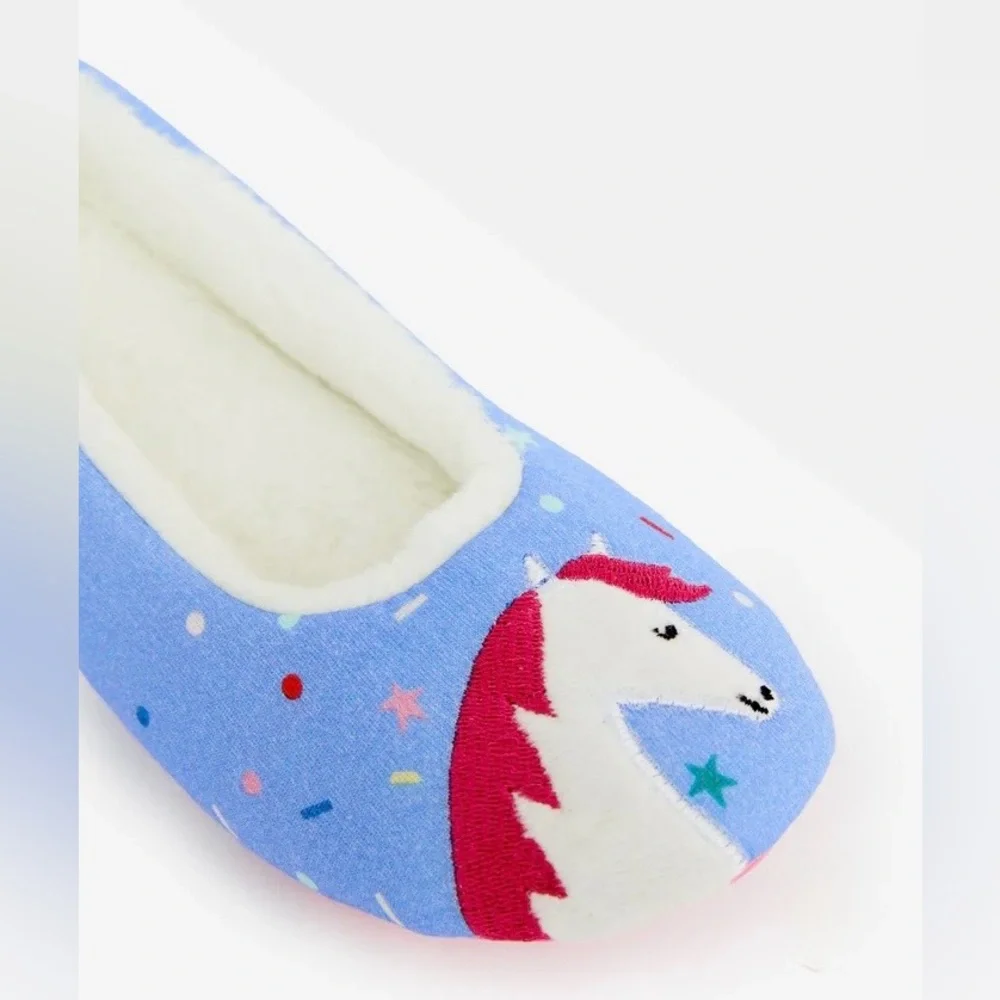 Joules Dreamer Slippers with Pony and Pink Pom Poms